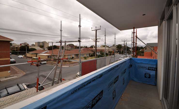 Contemporay New Build with Lift in Glenelg